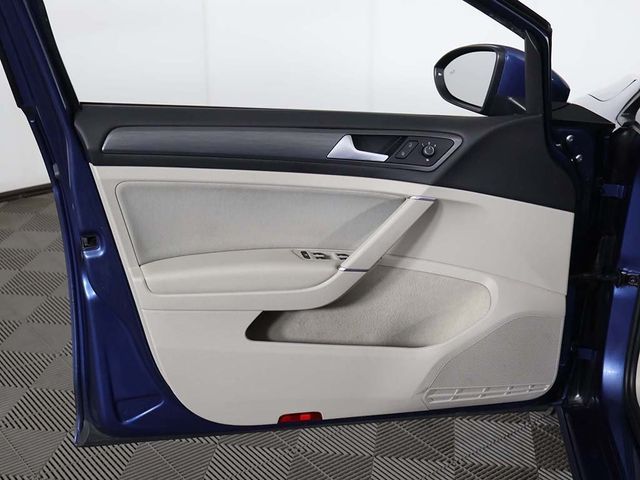 2019 Volkswagen Golf 1.4T S Manual - 22949574 - 18