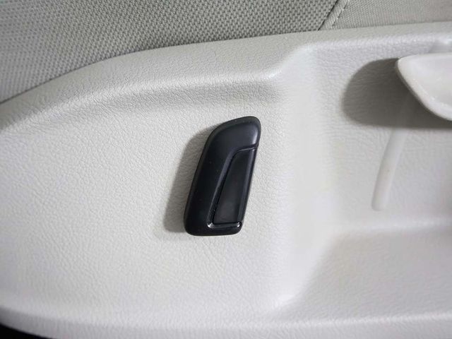 2019 Volkswagen Golf 1.4T S Manual - 22949574 - 28