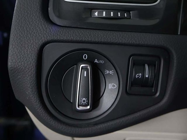 2019 Volkswagen Golf 1.4T S Manual - 22949574 - 35