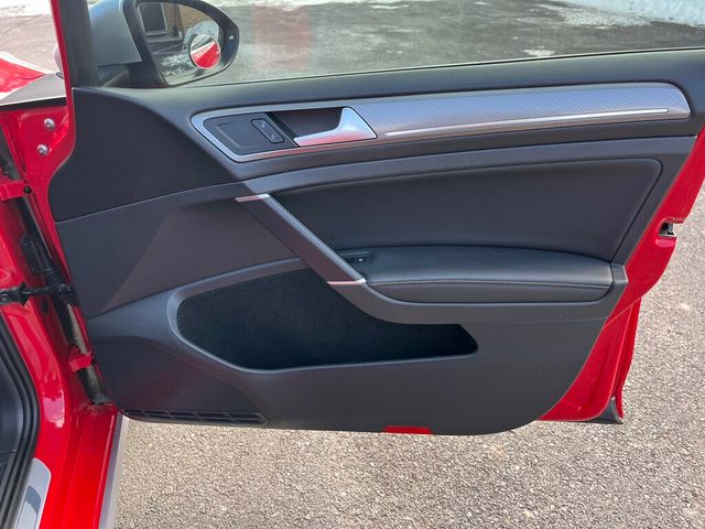 2019 Volkswagen Golf Alltrack 1-Owner AWD German Engineered 6-Speed Station Wagon - 22980946 - 13