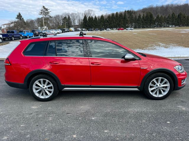 2019 Volkswagen Golf Alltrack 1-Owner AWD German Engineered 6-Speed Station Wagon - 22980946 - 1