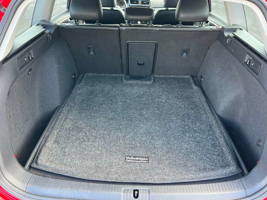 2019 Volkswagen Golf Alltrack 1-Owner AWD German Engineered 6-Speed Station Wagon - 22980946 - 20