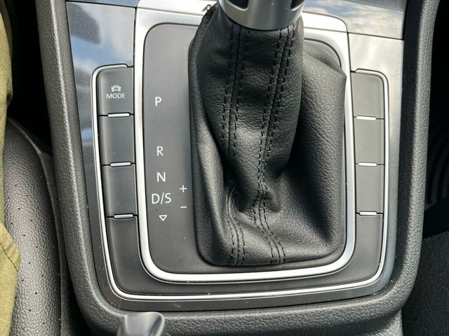 2019 Volkswagen Golf Alltrack 1-Owner AWD German Engineered 6-Speed Station Wagon - 22980946 - 45