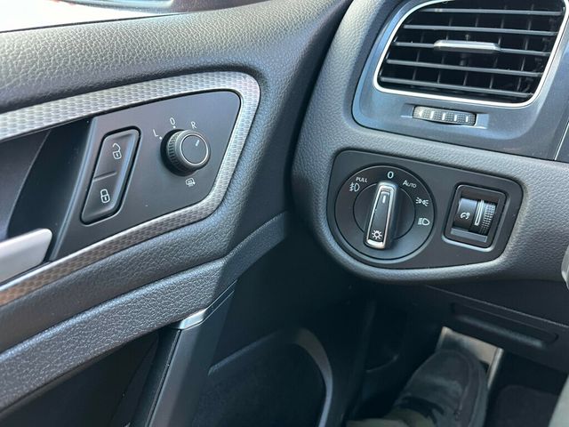 2019 Volkswagen Golf Alltrack 1-Owner AWD German Engineered 6-Speed Station Wagon - 22980946 - 51