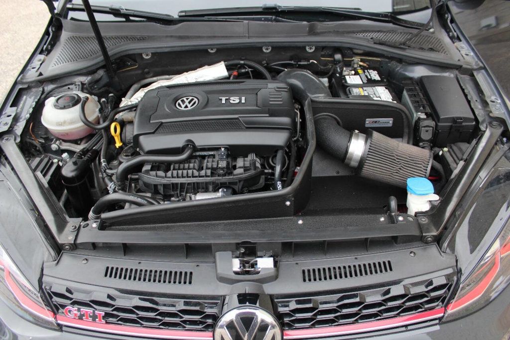 2019 Volkswagen Golf GTI 2.0T Rabbit Edition Manual - 22921228 - 9
