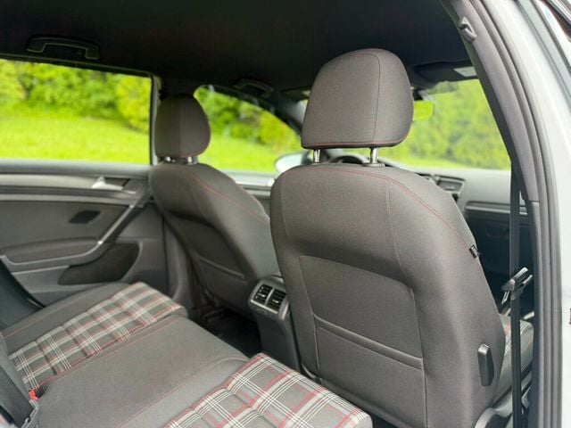 2019 Volkswagen Golf GTI 2.0T S DSG - 23018030 - 23