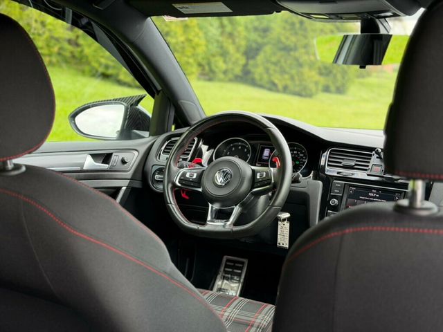 2019 Volkswagen Golf GTI 2.0T S DSG - 23018030 - 24