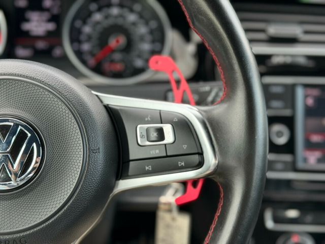 2019 Volkswagen Golf GTI 2.0T S DSG - 23018030 - 30
