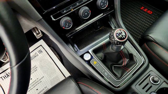 2019 Volkswagen Golf GTI 2.0T SE DSG - 23088513 - 15