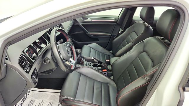 2019 Volkswagen Golf GTI 2.0T SE DSG - 23088513 - 17