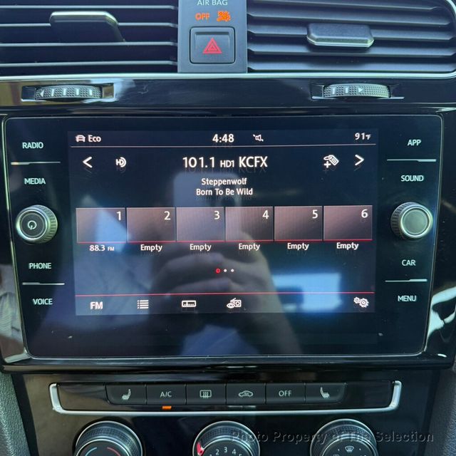 2019 Volkswagen Golf GTI 2.0T SE DSG W/CRASH RESPONSE SYSTEM, LEATHER, BLINDSPOT  - 22996236 - 32