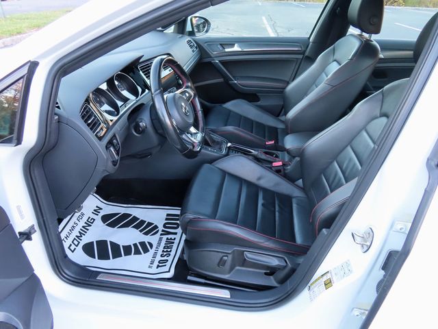 2019 Volkswagen Golf GTI 2.0T SE Manual - 22937958 - 19