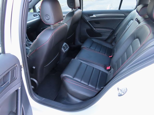 2019 Volkswagen Golf GTI 2.0T SE Manual - 22937958 - 28