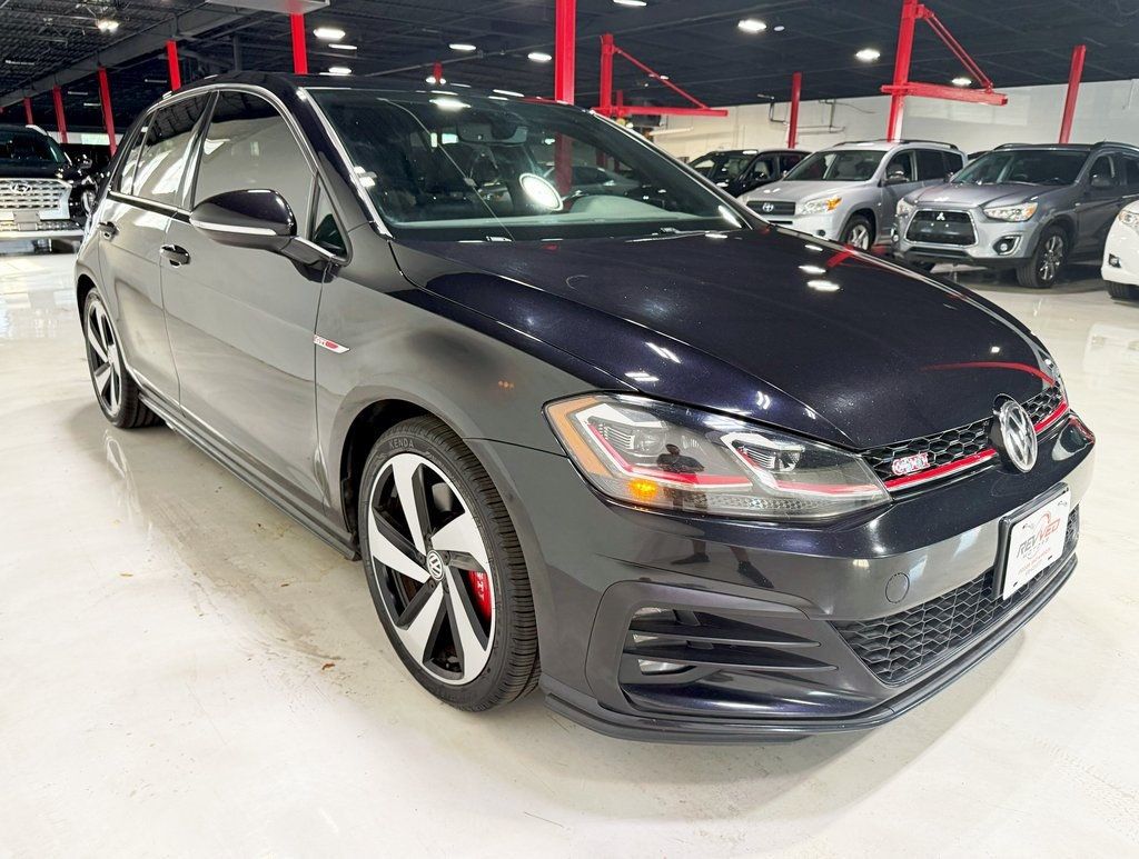 2019 Volkswagen Golf GTI SE photo 8