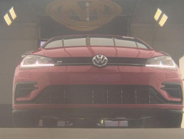 2019 Volkswagen Golf R 2.0T DSG w/DCC/Nav - 22970337 - 3