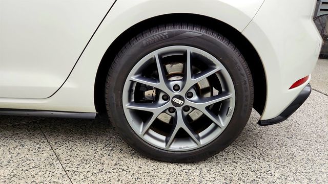 2019 Volkswagen Golf R 2.0T DSG w/DCC/Nav - 23030971 - 8