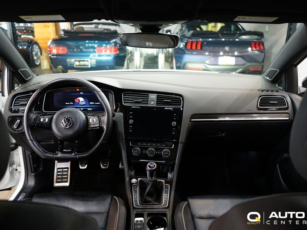 2019 Volkswagen Golf R 2.0T Manual w/DCC/Nav - 23082161 - 15
