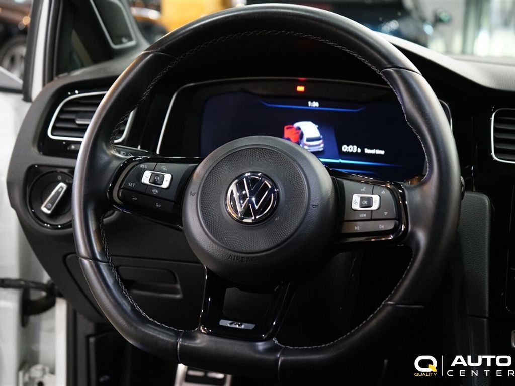 2019 Volkswagen Golf R 2.0T Manual w/DCC/Nav - 23082161 - 16