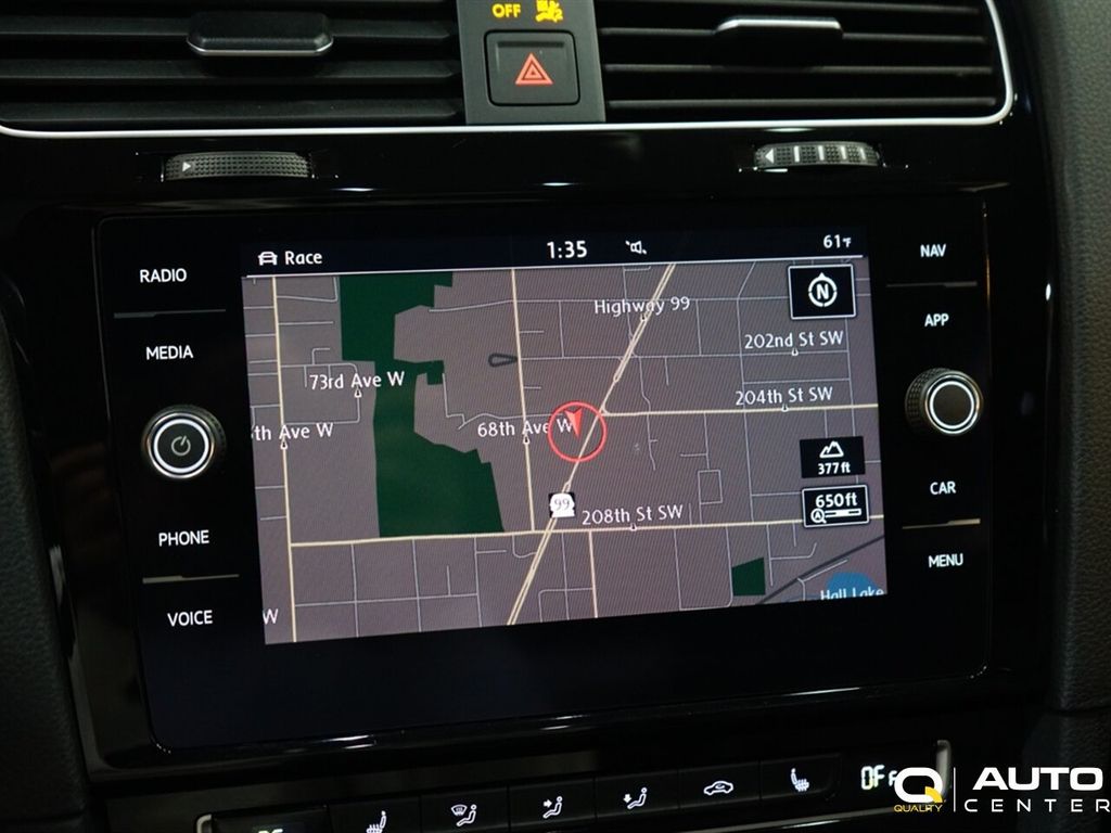 2019 Volkswagen Golf R 2.0T Manual w/DCC/Nav - 23082161 - 24