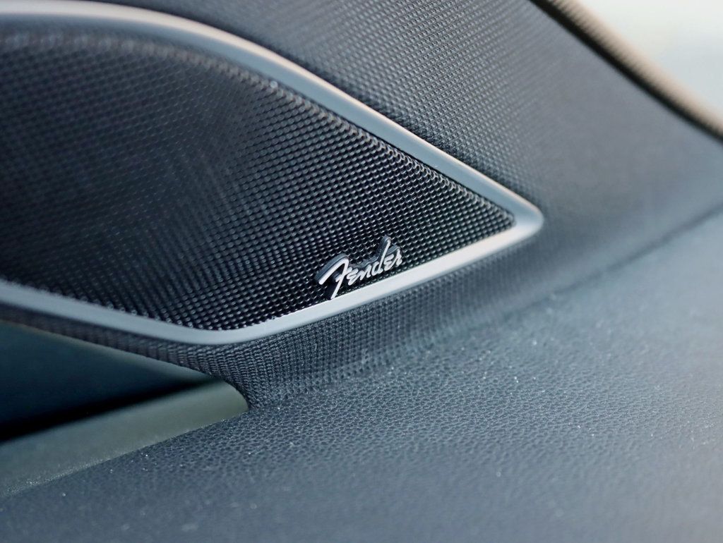 2019 Volkswagen Golf R 2.0T Manual w/DCC/Nav - 22945428 - 23