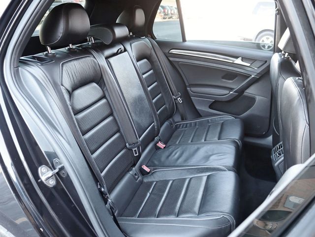 2019 Volkswagen Golf R 2.0T Manual w/DCC/Nav - 22945428 - 27