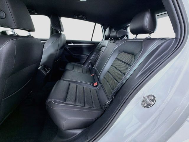 2019 Volkswagen Golf R 2.0T Manual w/DCC/Nav - 23087132 - 19