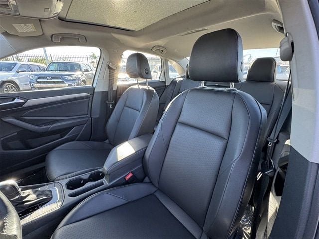 2019 Volkswagen Jetta  - 22705158 - 15