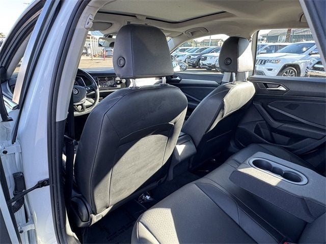 2019 Volkswagen Jetta  - 22705158 - 19