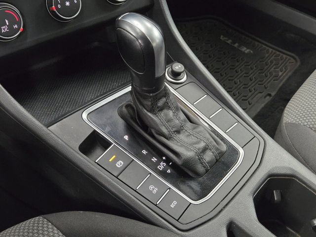 2019 Volkswagen Jetta 1.4T R-Line Automatic - 22953829 - 19