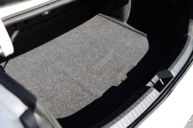 2019 Volkswagen Jetta 1.4T R-Line Automatic - 22975349 - 27