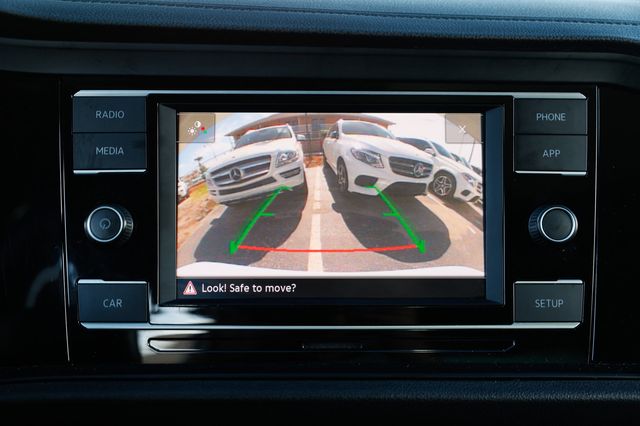 2019 Volkswagen Jetta 1.4T R-Line Automatic - 22975349 - 37