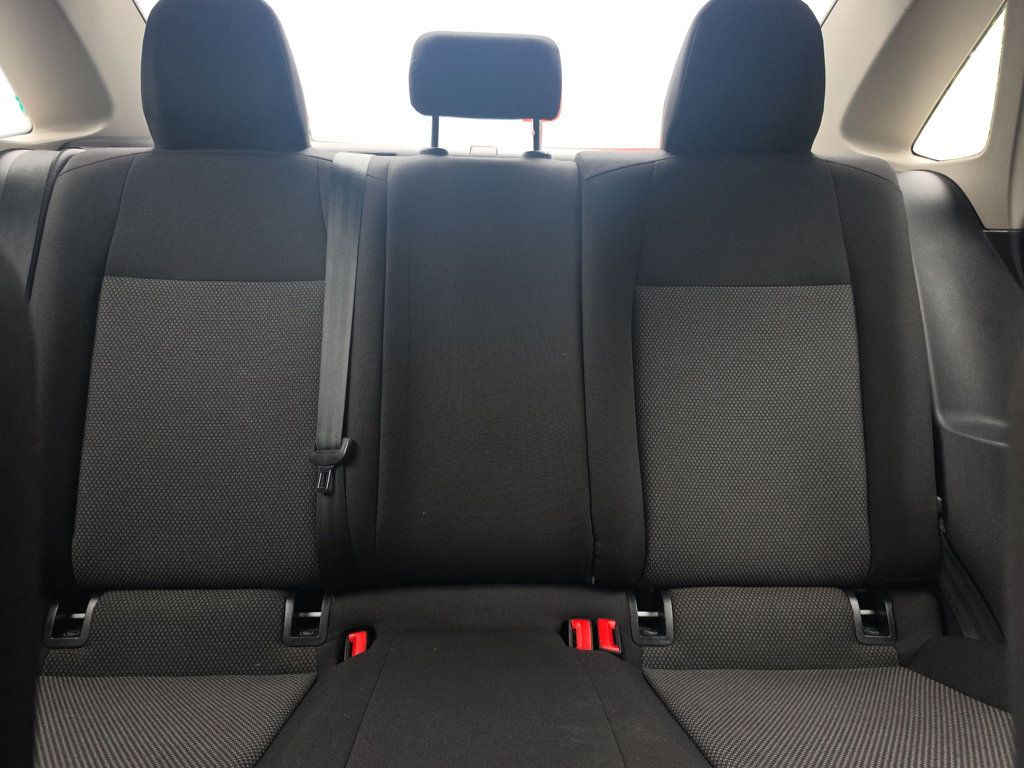 Volkswagen Jetta photo 13