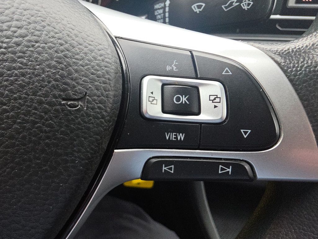 Volkswagen Jetta photo 31