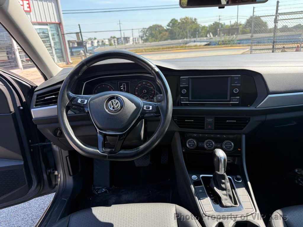 2019 Volkswagen Jetta 1.4T photo 17