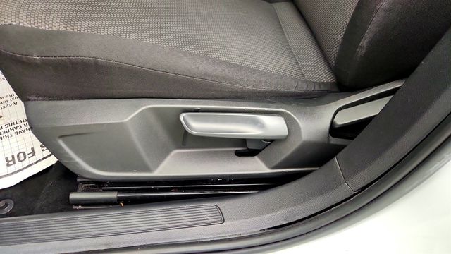 2019 Volkswagen Jetta 1.4T S Automatic w/ Driver Assistance Package - 23017519 - 10