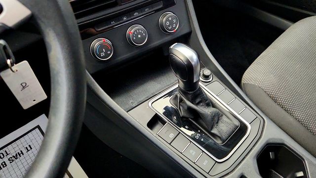 2019 Volkswagen Jetta 1.4T S Automatic w/ Driver Assistance Package - 23017519 - 15