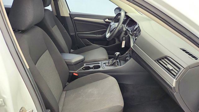 2019 Volkswagen Jetta 1.4T S Automatic w/ Driver Assistance Package - 23017519 - 22