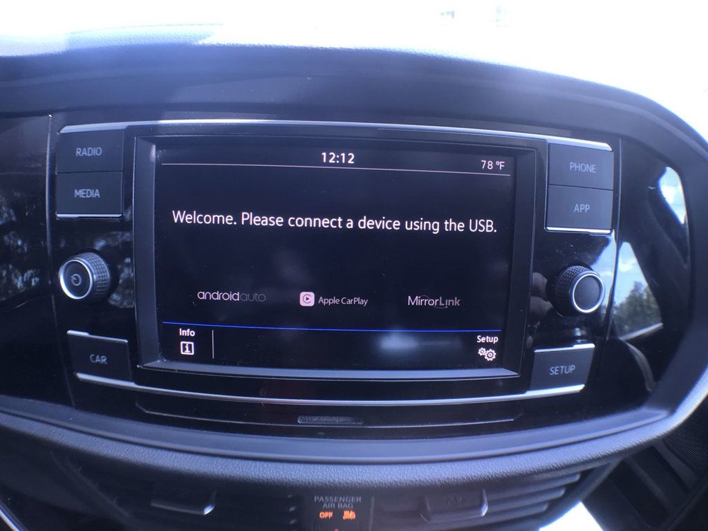2019 Volkswagen Jetta SE R-Line photo 18