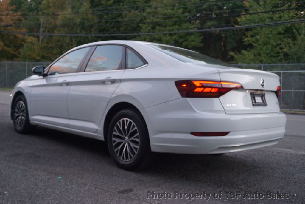 2019 Volkswagen Jetta 1.4T photo 4