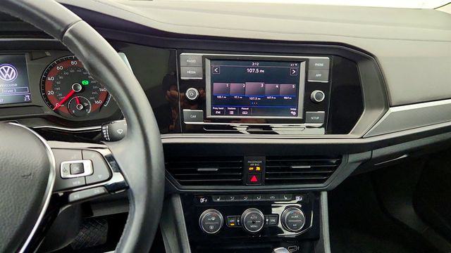 2019 Volkswagen Jetta 1.4T SE Automatic w/ Power Panoramic Sunroof & Heated Fr. Seats - 22999409 - 17