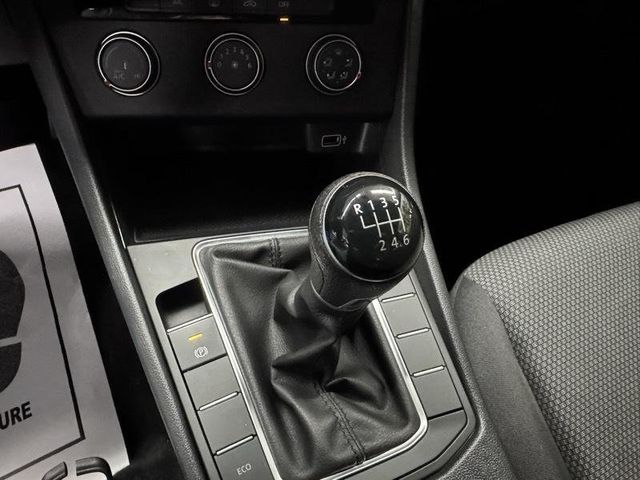 2019 Volkswagen Jetta 1.4T S Manual - 23099754 - 17