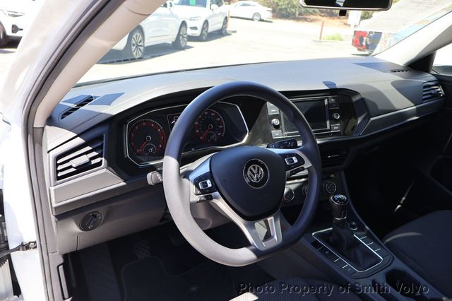 2019 Volkswagen Jetta 1.4T S Manual - 23051302 - 9