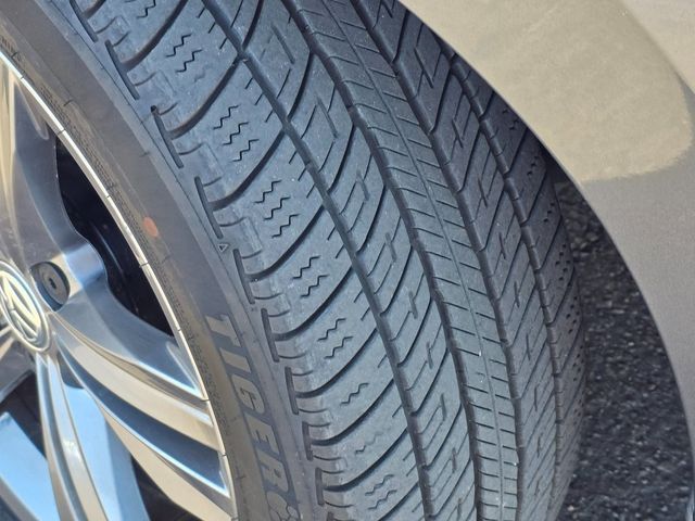 2019 Volkswagen Jetta R-Line - 22940606 - 10