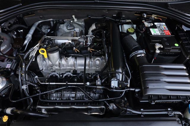 2019 Volkswagen Jetta R-Line - 23073639 - 11