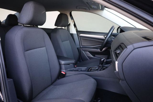 2019 Volkswagen Jetta R-Line - 23073639 - 26