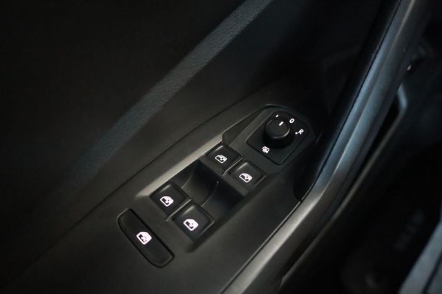 2019 Volkswagen Jetta R-Line - 23073639 - 33