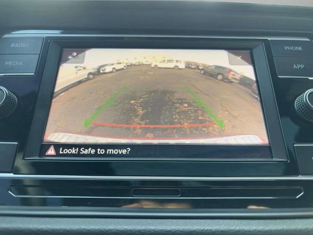 2019 Volkswagen Jetta R Line 4dr Sedan - 22944642 - 27