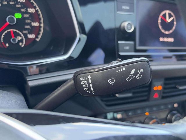 2019 Volkswagen Jetta R Line 4dr Sedan - 22944642 - 36