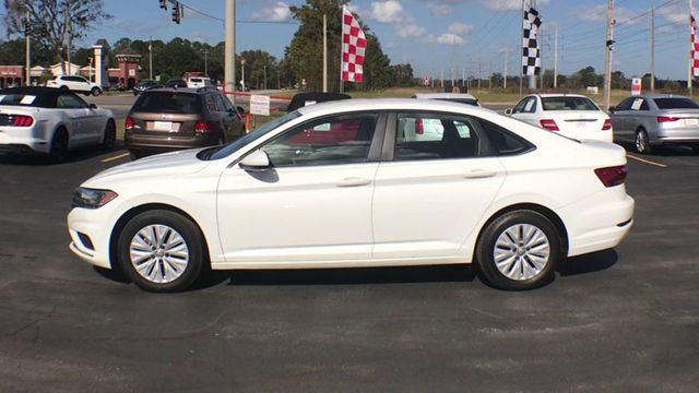 2019 Volkswagen Jetta S - 22577476 - 4