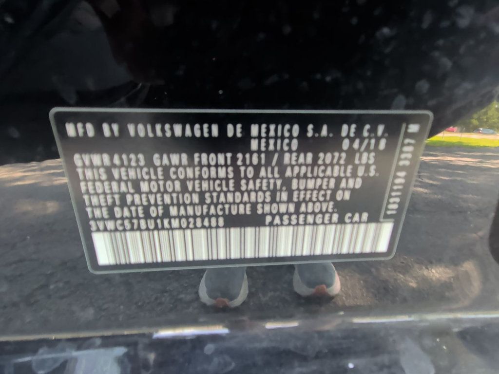 Volkswagen Jetta photo 24